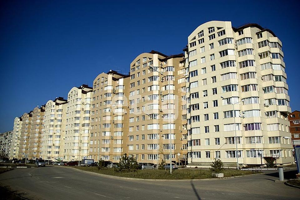 Ленина 183 анапа. Жк бриз анапа. Анапа ленина 183. Анапа ленина 183. Анапа ул ленина 194.