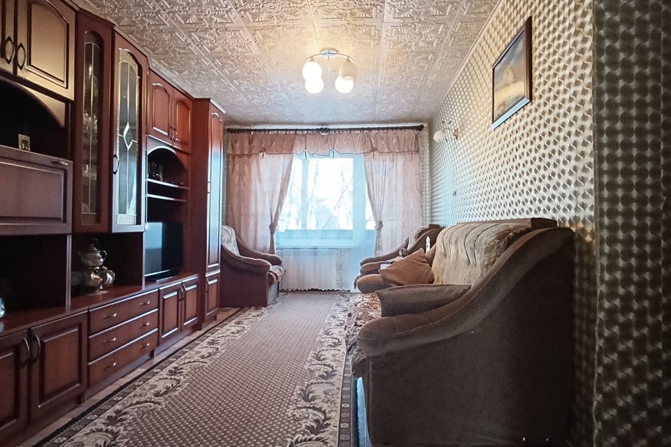 Продаётся 3-комнатная квартира, 58.4 м²