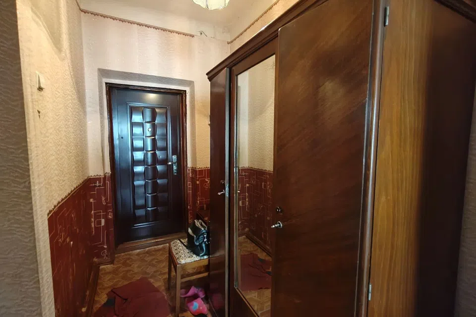 Продаётся 3-комнатная квартира, 59.6 м²