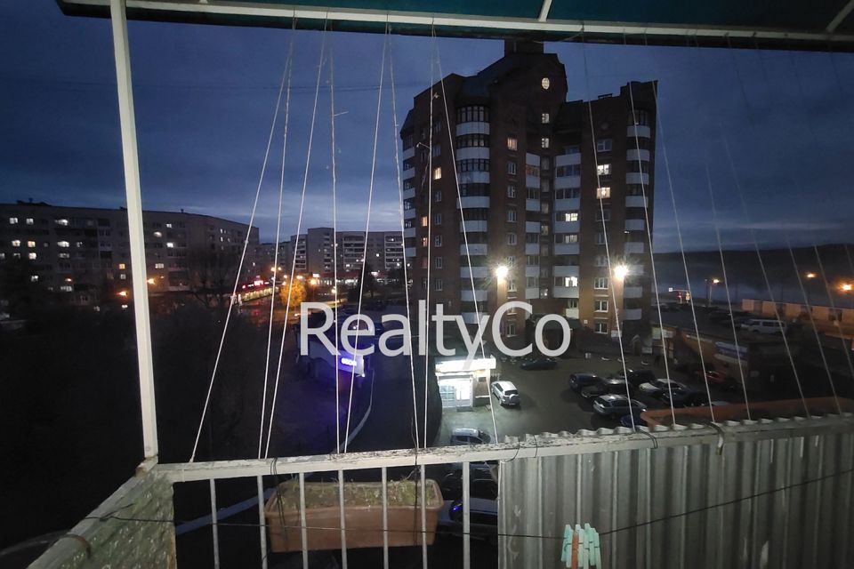 Продаётся 3-комнатная квартира, 54.5 м²
