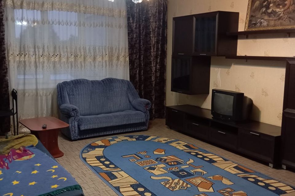 Продаётся 2-комнатная квартира, 60 м²