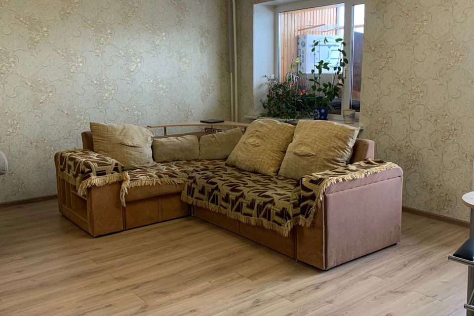 Продаётся 3-комнатная квартира, 120 м²