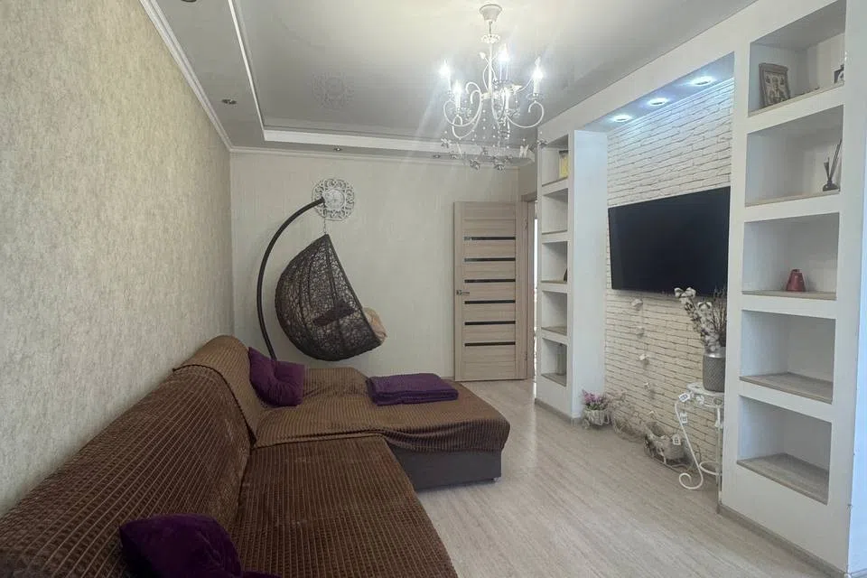 Продаётся 3-комнатная квартира, 62 м²