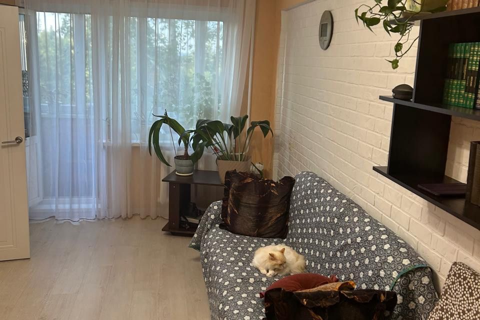 Продаётся 3-комнатная квартира, 61 м²