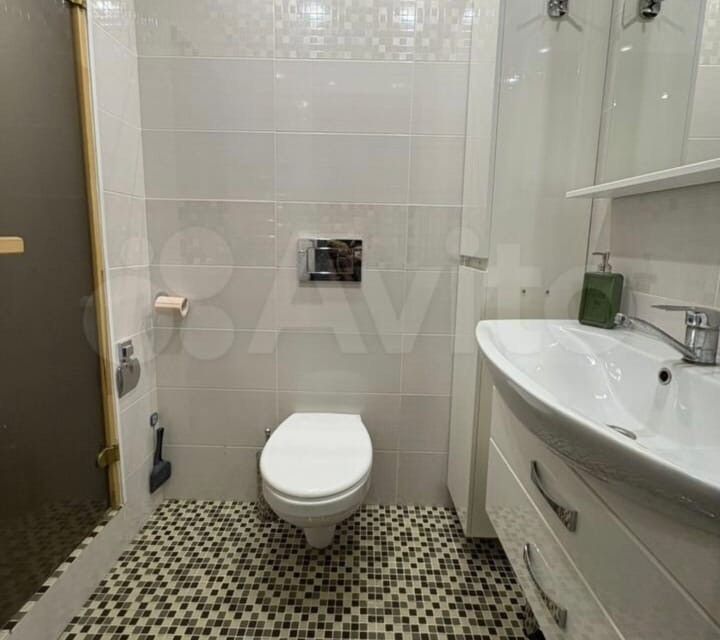 Продаётся 2-комнатная квартира, 59.5 м²