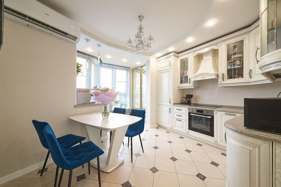 Продаётся 1-комнатная квартира, 43.2 м²