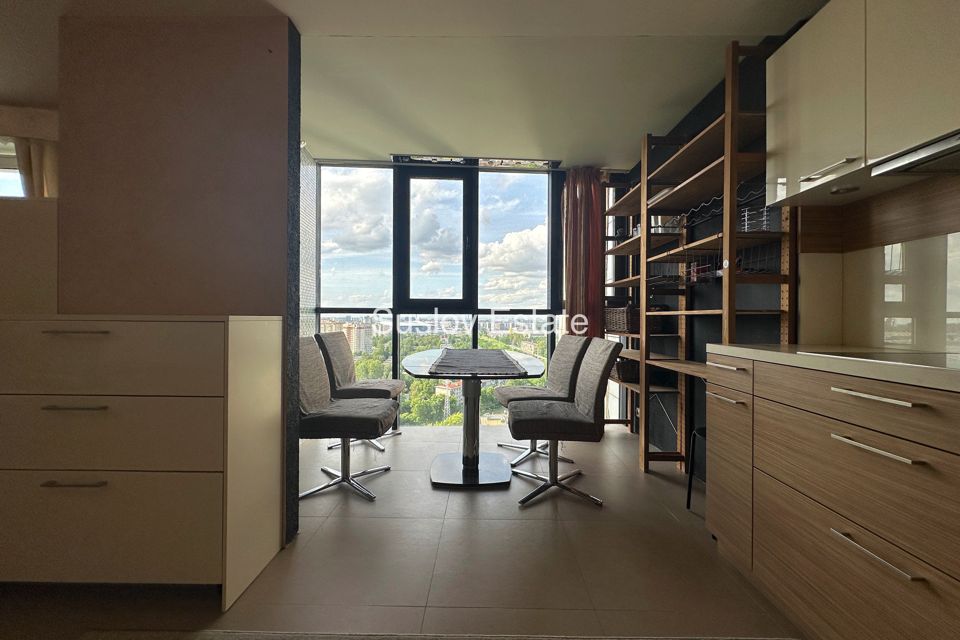 Продаётся 3-комнатная квартира, 84.3 м²