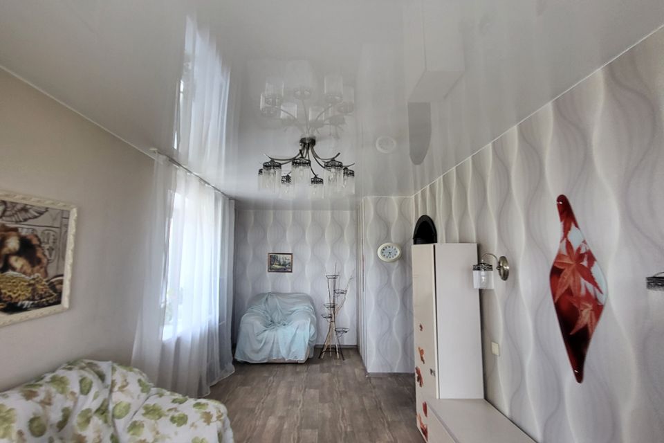 Продаётся 1-комнатная квартира, 42.1 м²