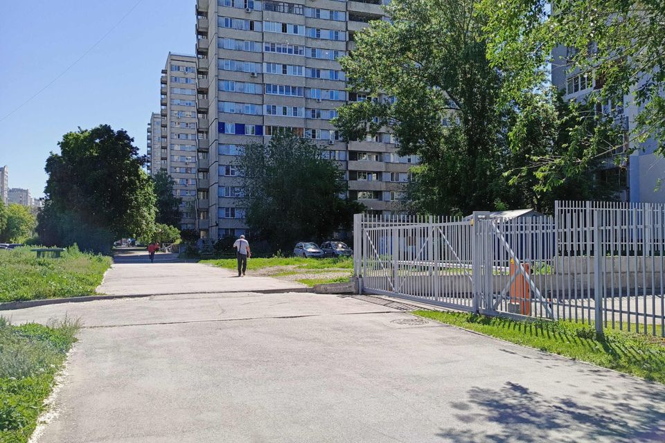 Продаётся 1-комнатная квартира, 32 м²