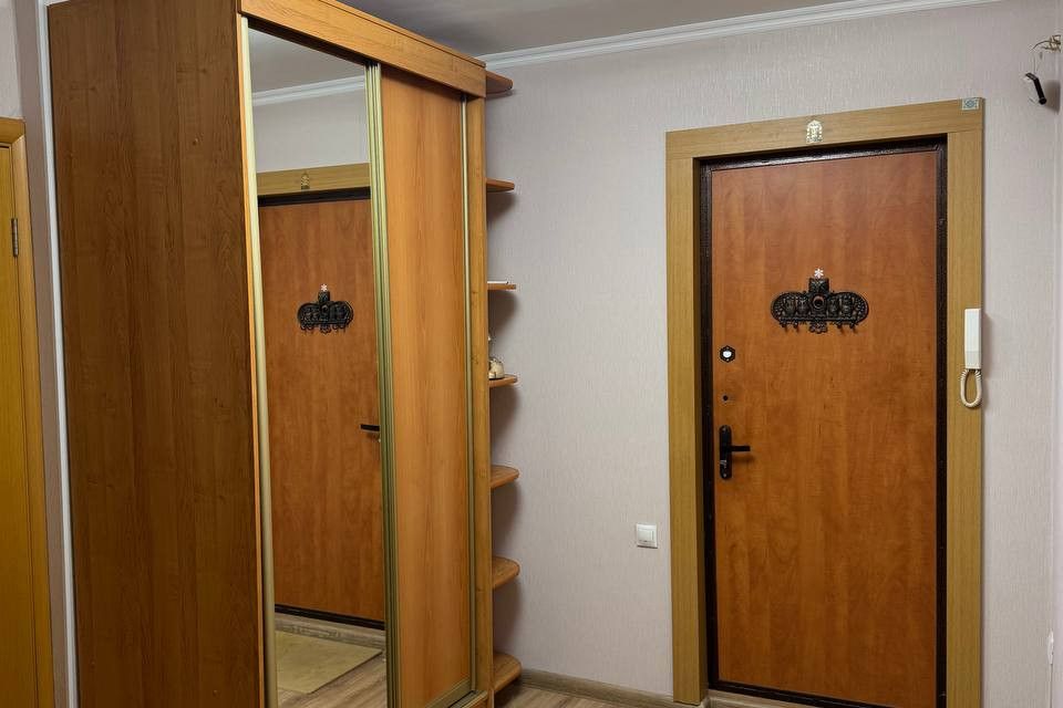 Продаётся 2-комнатная квартира, 56.2 м²