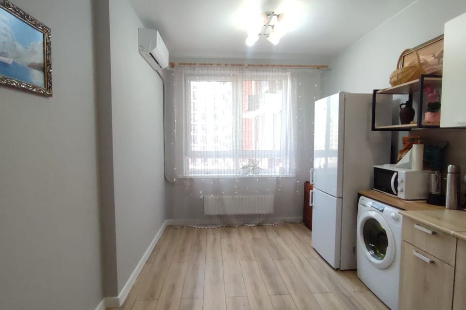 Продаётся 1-комнатная квартира, 35.3 м²