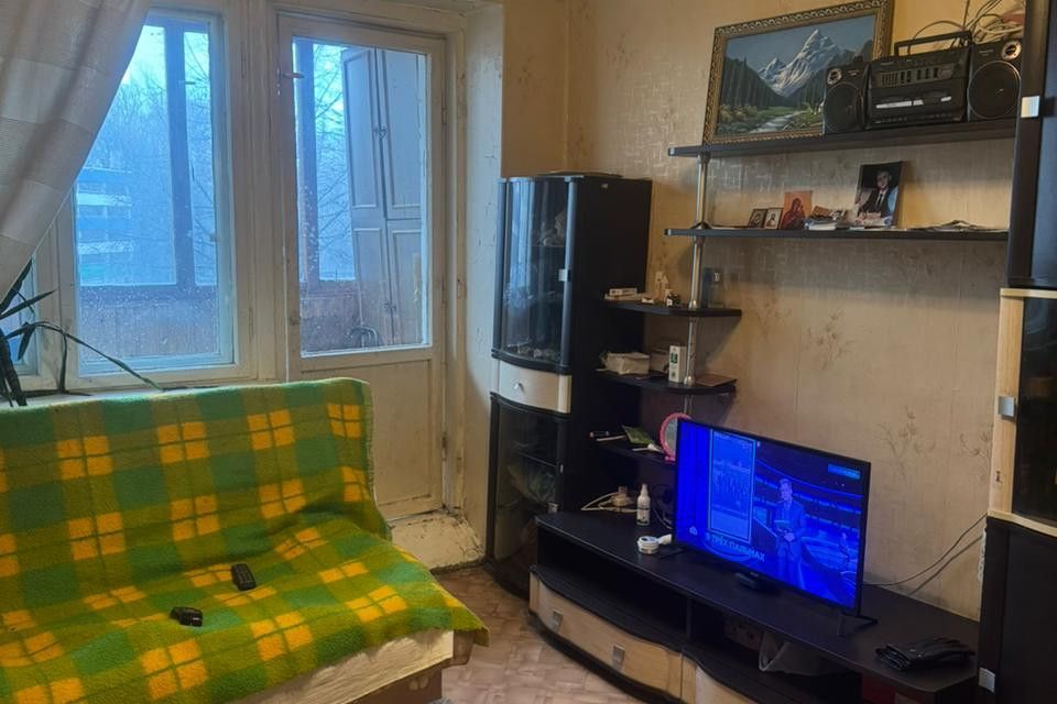 Продаётся комната в 4-комн. квартире, 12.8 м²