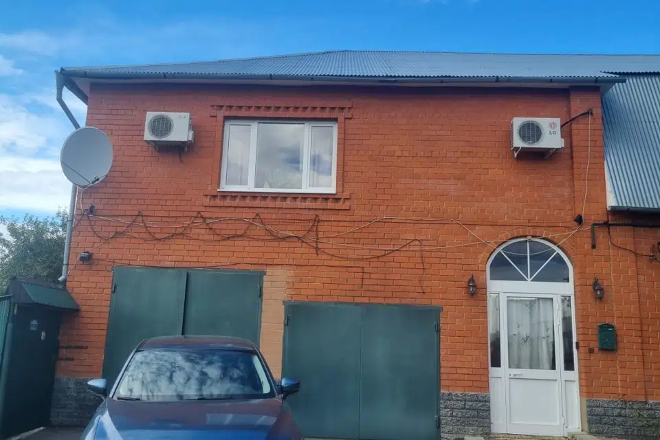 Продаётся 2-этажный дом, 307.4 м²