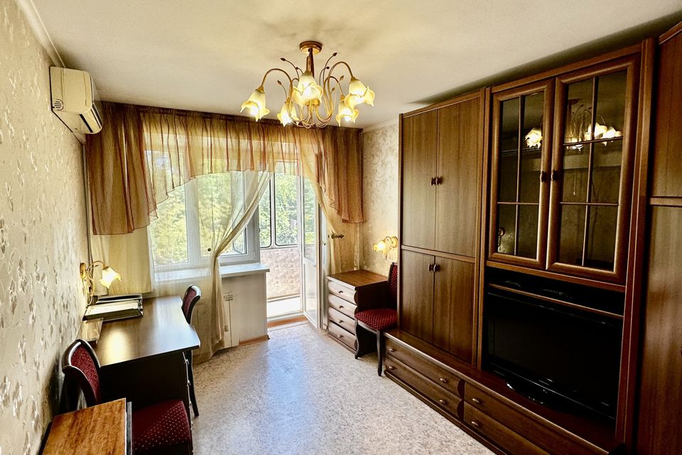 Продаётся 2-комнатная квартира, 42 м²