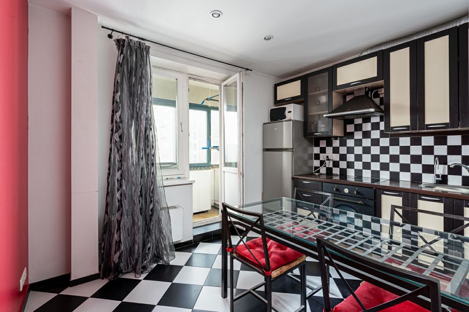 Продаётся 1-комнатная квартира, 37 м²