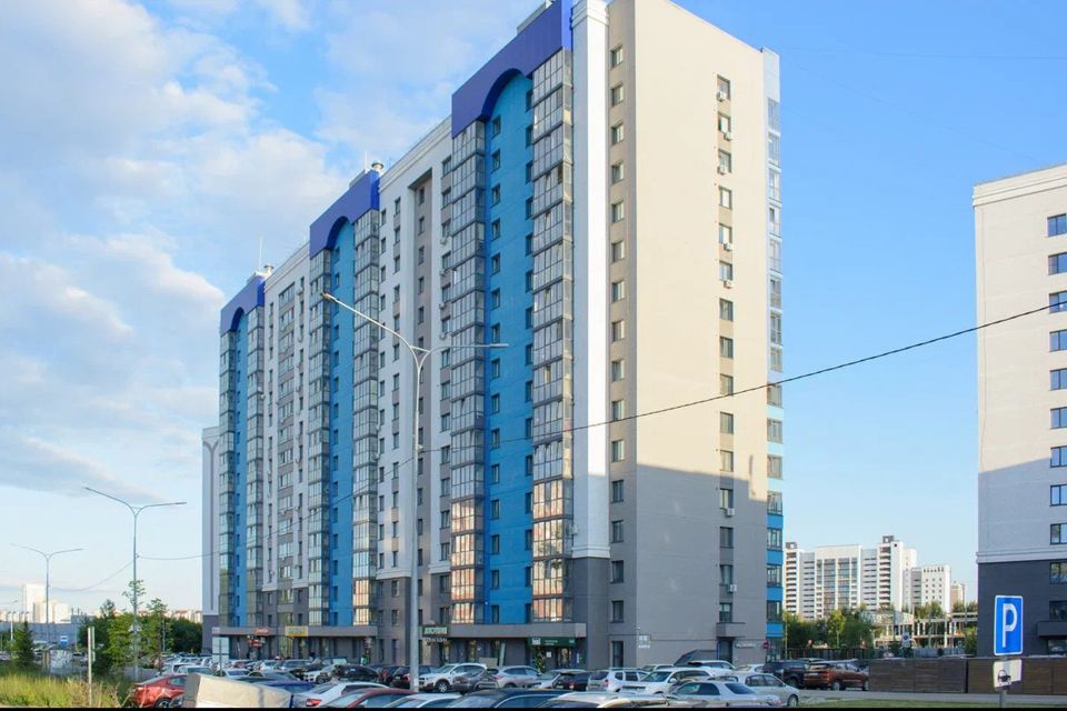 Продаётся 4-комнатная квартира, 77.8 м²