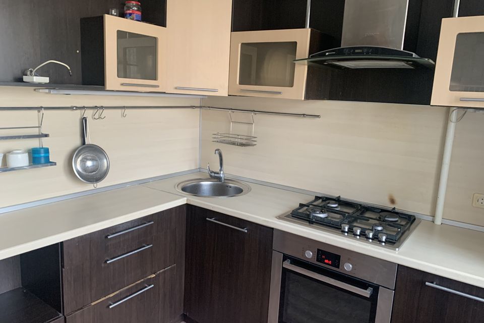 Сдаётся 1-комнатная квартира, 41 м²