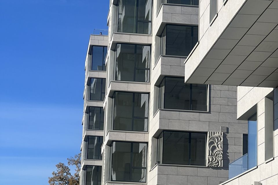 Продаётся 3-комнатная квартира, 99.7 м²