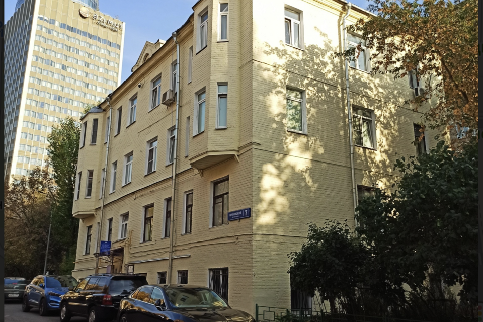 Продаётся 3-комнатная квартира, 68 м²