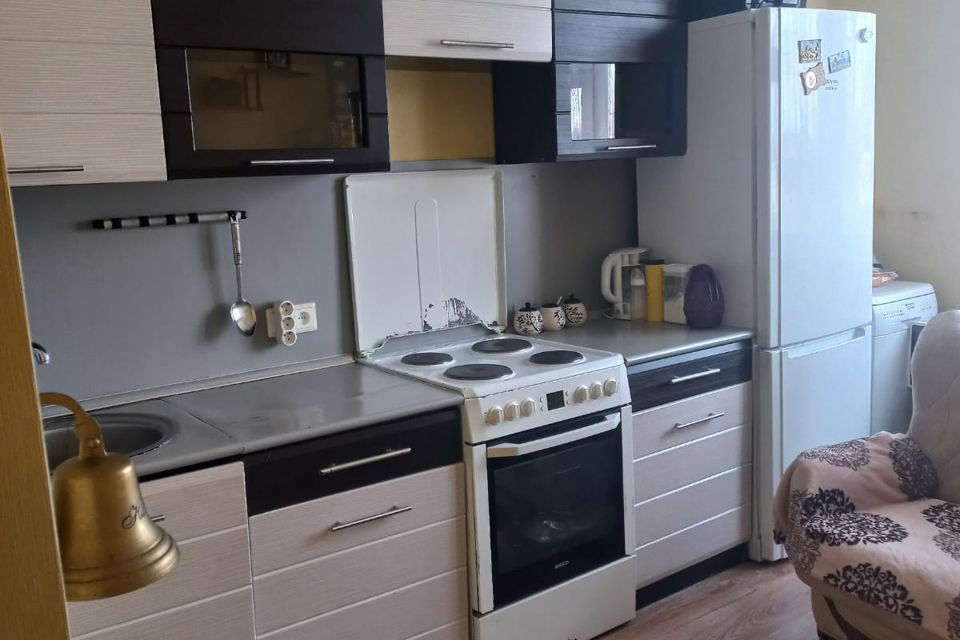 Продаётся 1-комнатная квартира, 37.7 м²