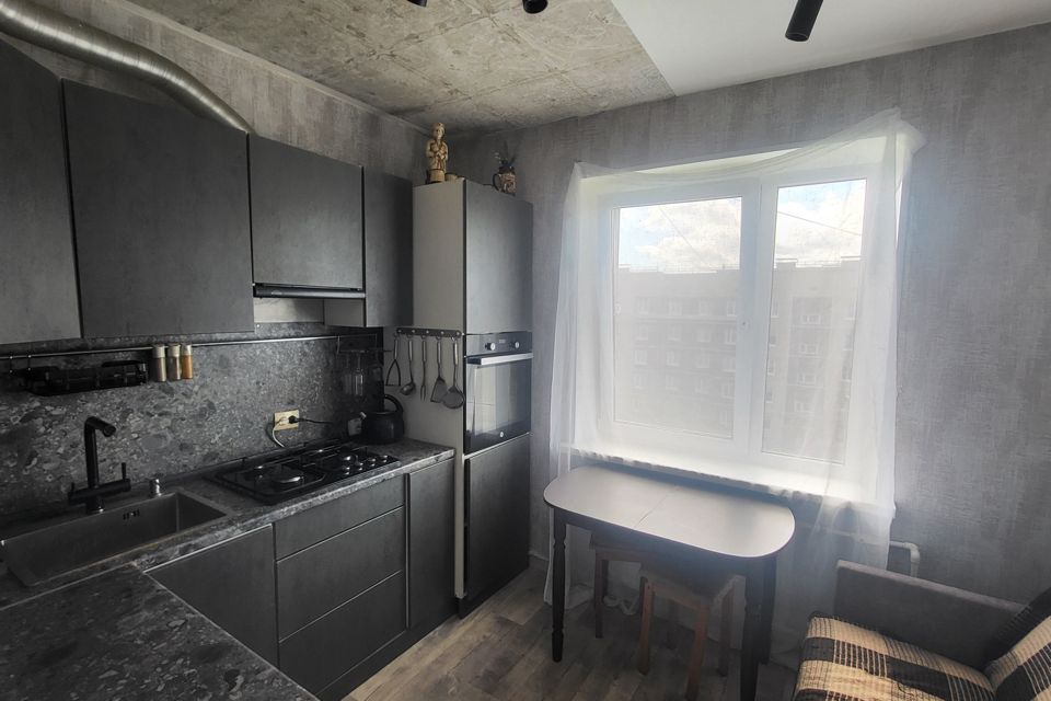Продаётся 1-комнатная квартира, 39.8 м²