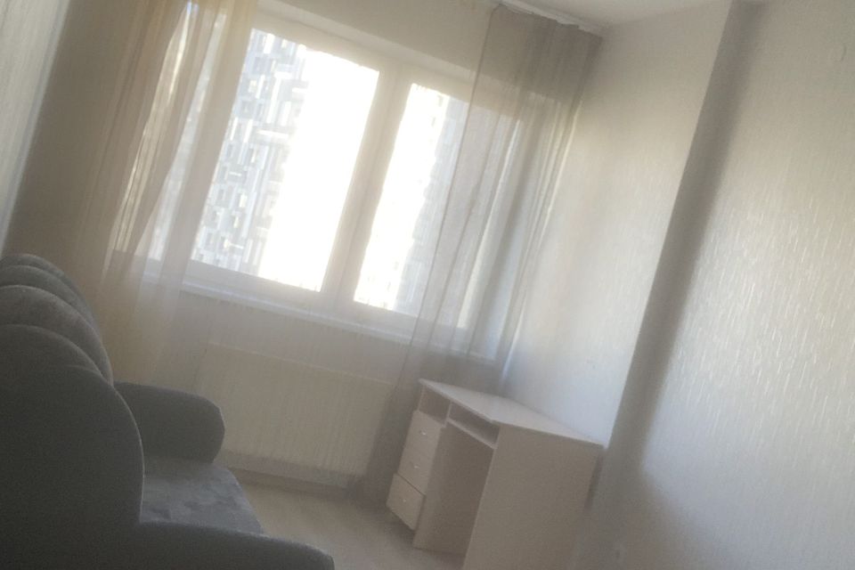 Продаётся 1-комнатная квартира, 41.87 м²