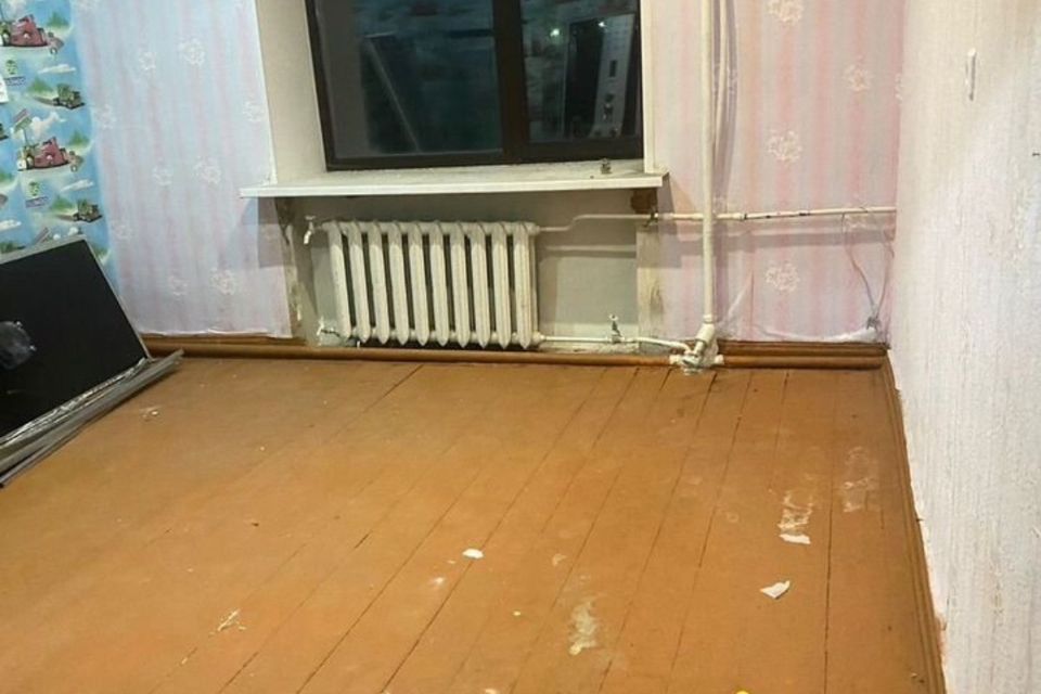 Продаётся 2 комнаты в 3-комн. квартире, 89 м²