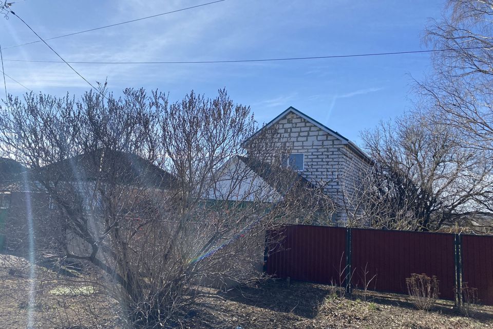 Продаётся 2-этажный дом, 103.8 м²