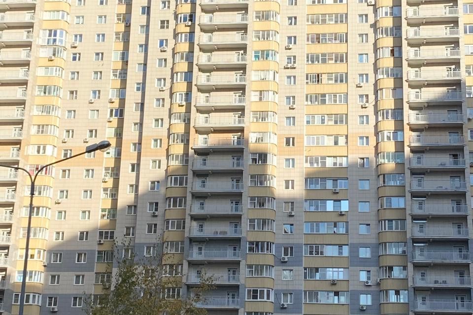 Продаётся 1-комнатная квартира, 50.6 м²