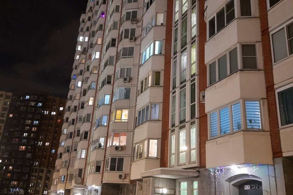 Продаётся 1-комнатная квартира, 38 м²