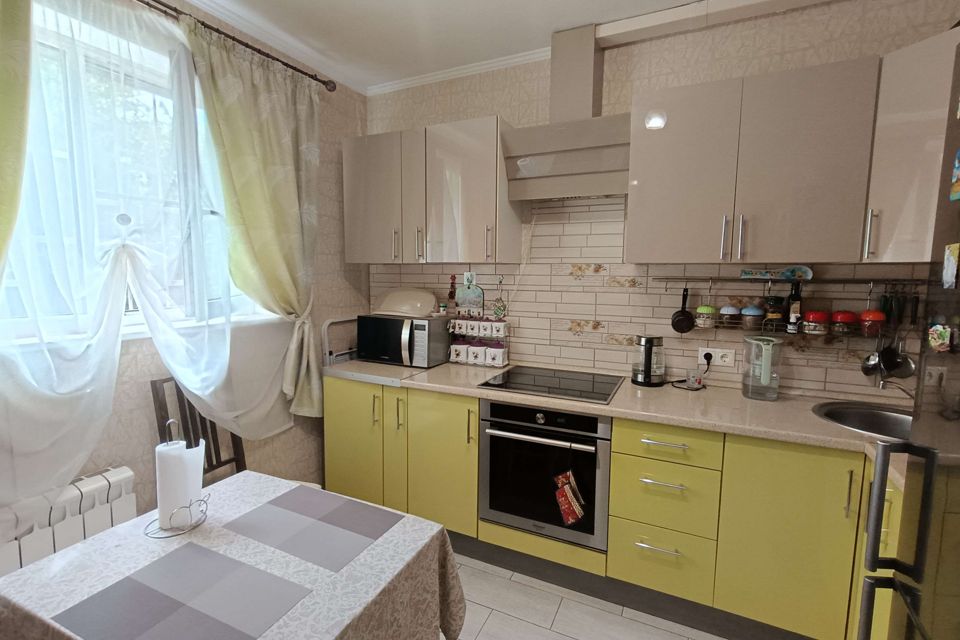 Продаётся 1-комнатная квартира, 39 м²