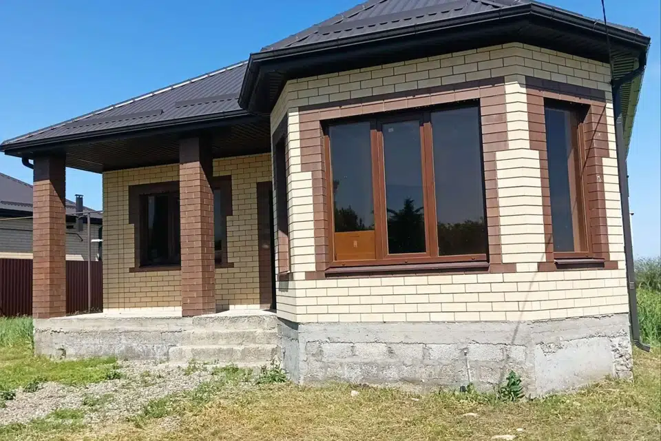 Продаётся 1-этажный дом, 120 м²