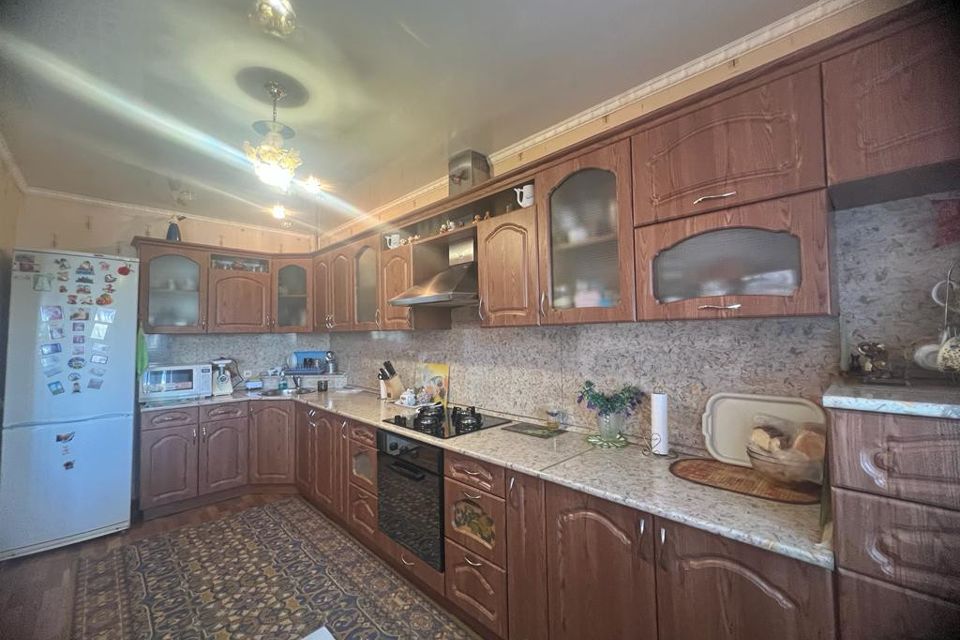 Продаётся 4-комнатная квартира, 102.4 м²