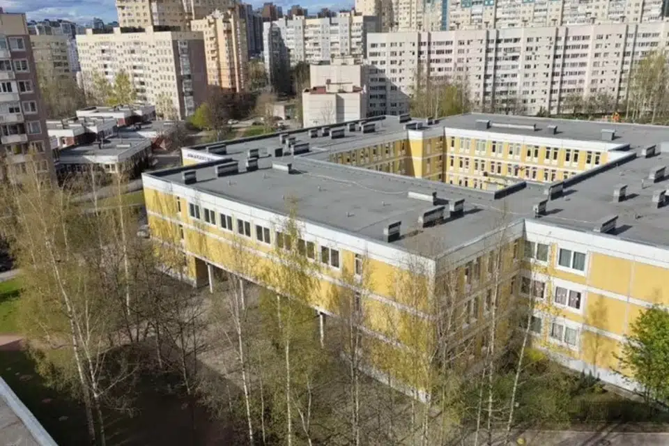 Продаётся 3-комнатная квартира, 57.2 м²