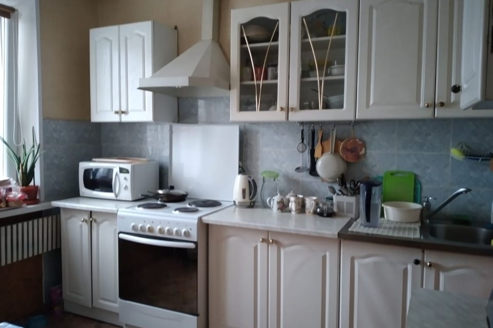 Продаётся 3-комнатная квартира, 65 м²