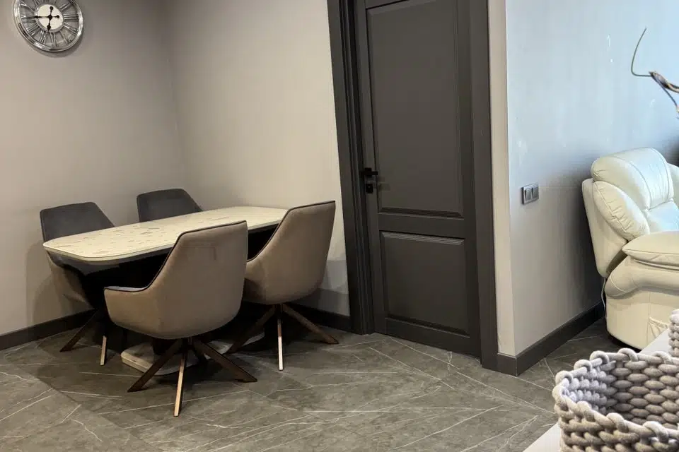 Продаётся 4-комнатная квартира, 80 м²
