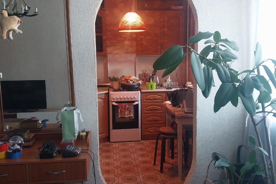 Продаётся 2-комнатная квартира, 42.3 м²