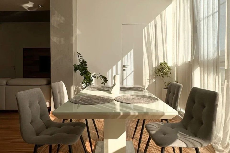 Продаётся 3-комнатная квартира, 115 м²