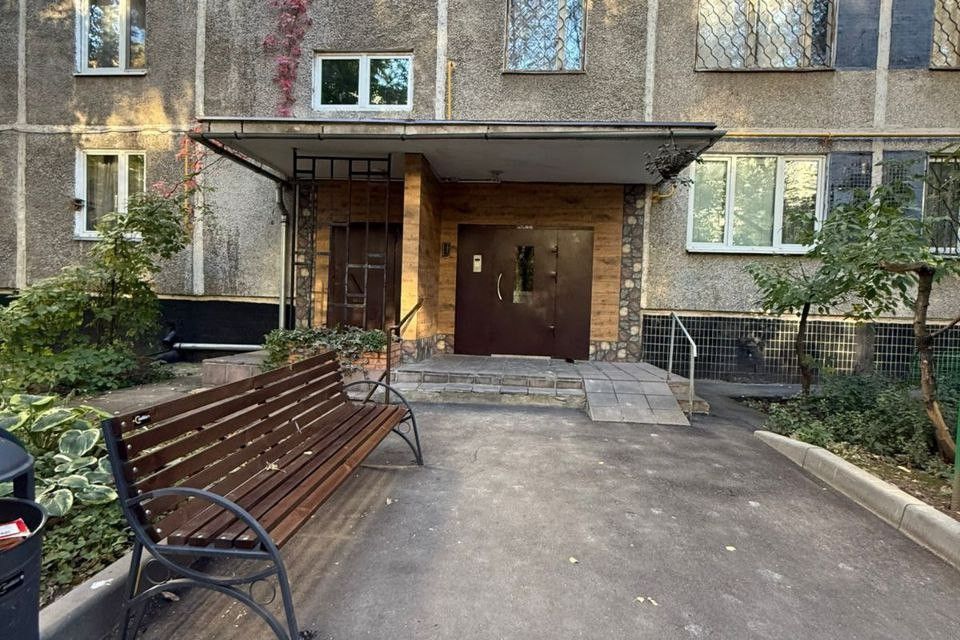 Продаётся 3-комнатная квартира, 62.5 м²