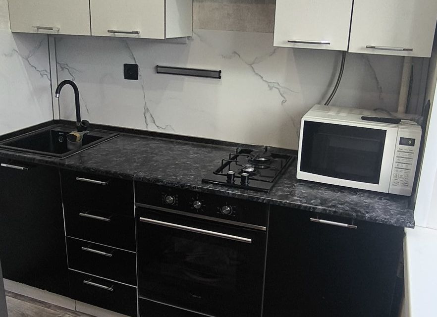 Продаётся 2-комнатная квартира, 44.8 м²