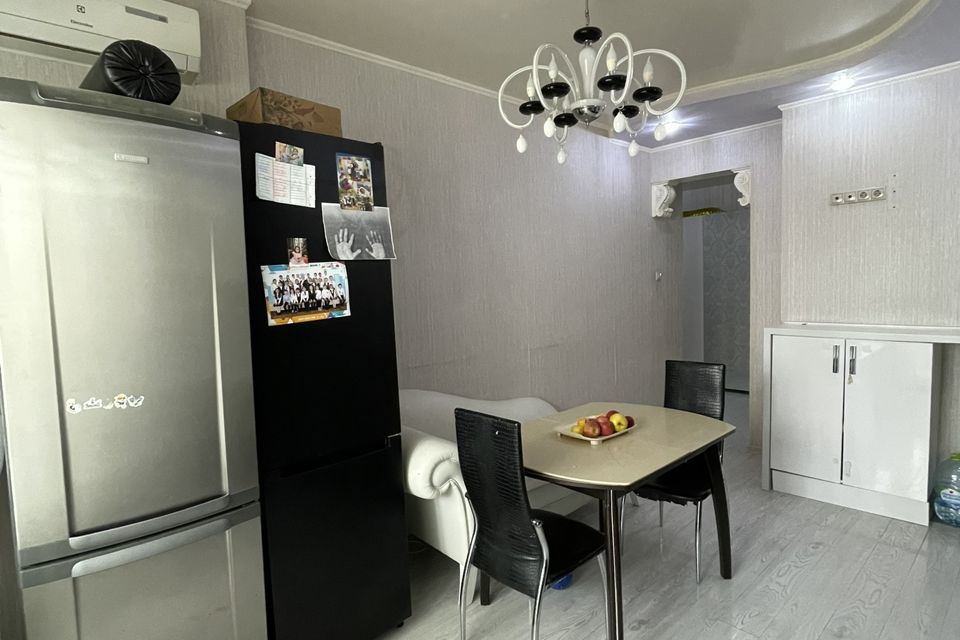 Продаётся 2-комнатная квартира, 68.5 м²