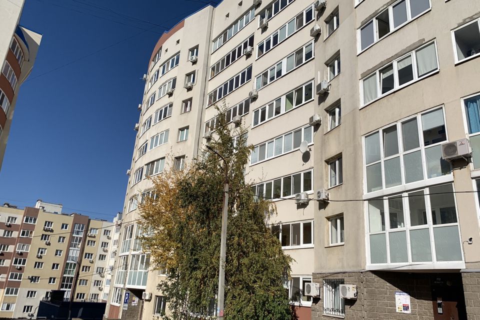 Продаётся 2-комнатная квартира, 61.9 м²