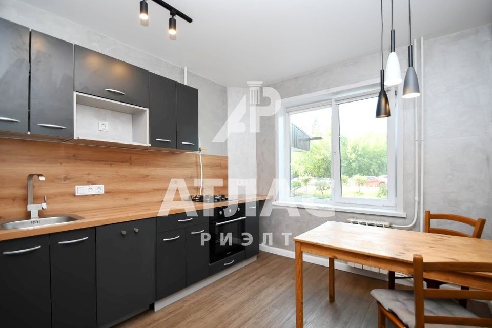 Продаётся 3-комнатная квартира, 63.1 м²
