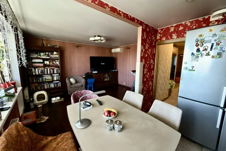 Продаётся 3-комнатная квартира, 75.3 м²