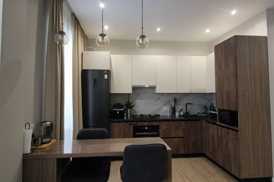 Продаётся 3-комнатная квартира, 91.5 м²