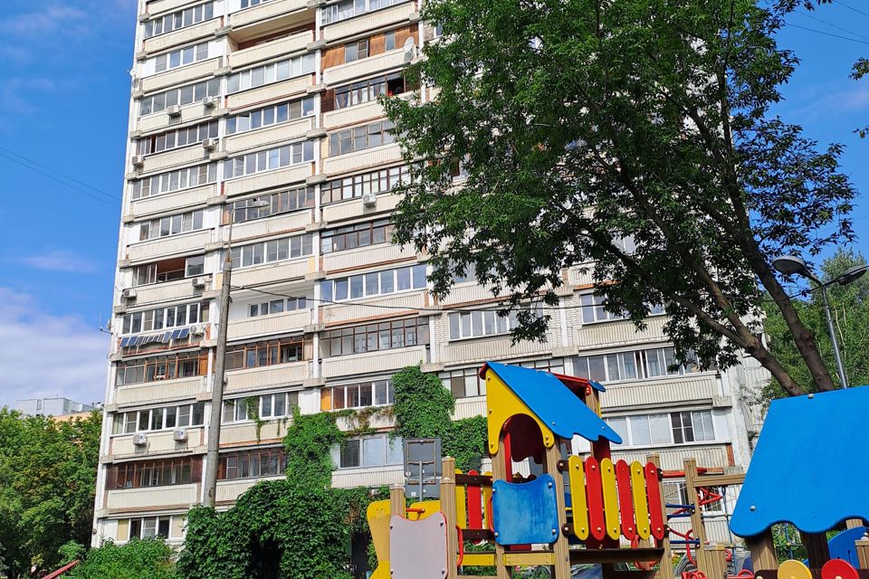 Продаётся 3-комнатная квартира, 64.4 м²