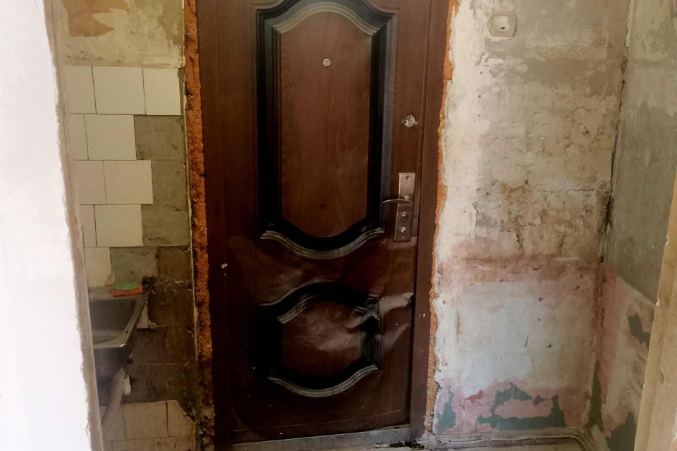 Продаётся комната в 1-комн. квартире, 13.5 м²