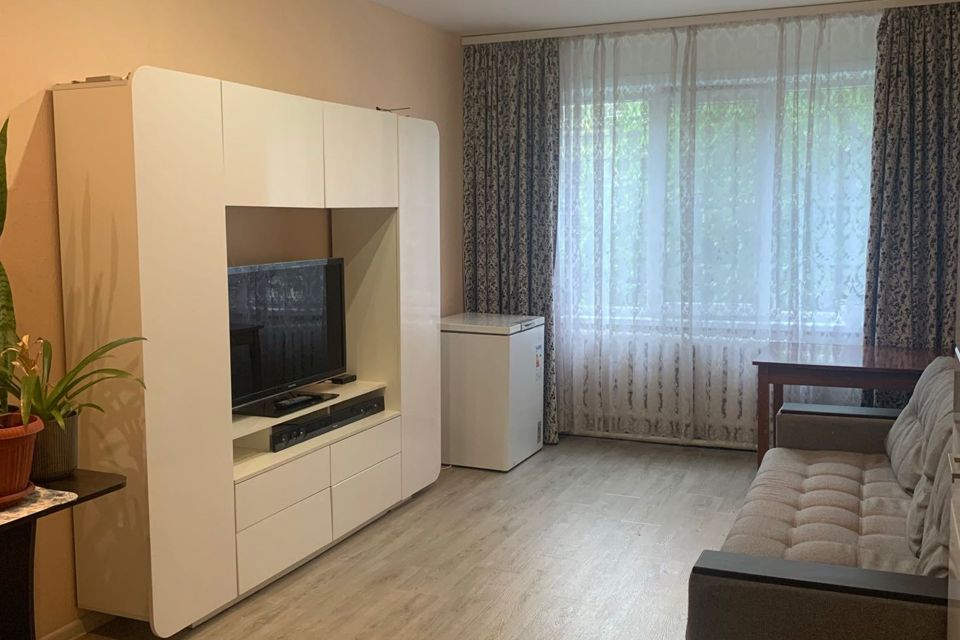 Продаётся 3-комнатная квартира, 60 м²