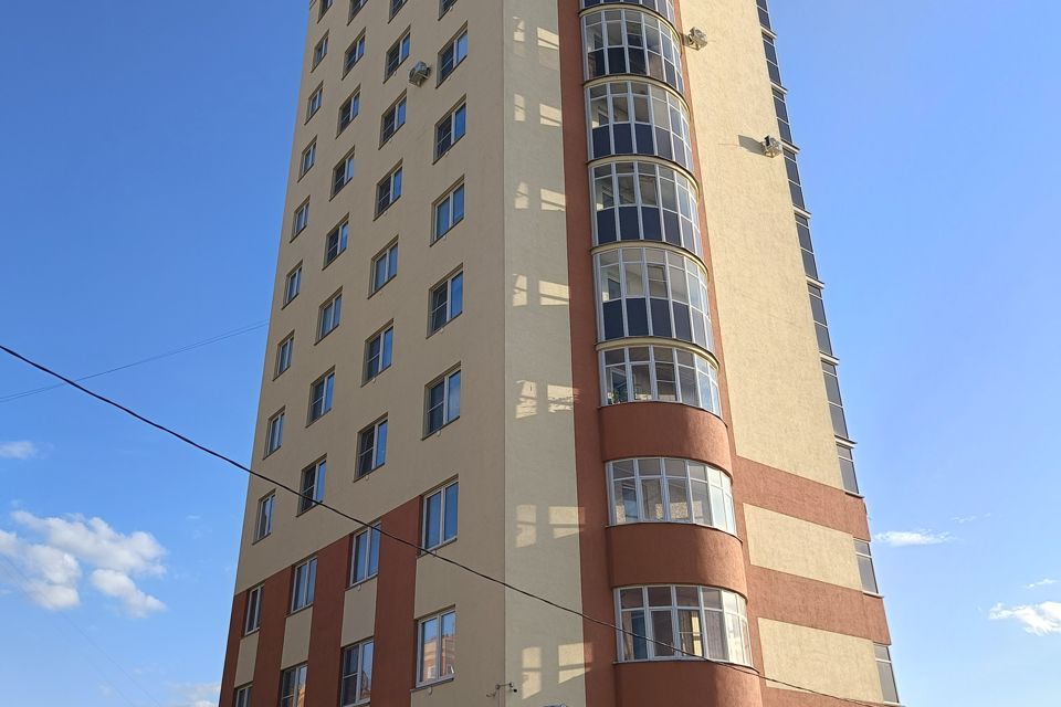 Продаётся 1-комнатная квартира, 43.3 м²