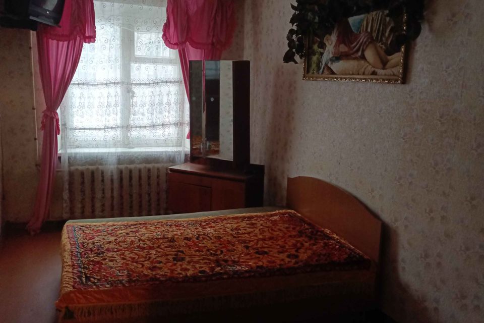 Продаётся 3-комнатная квартира, 58.4 м²